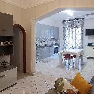 Apartment Pozzo Canale House, Catania