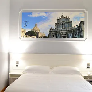 3* Ξενοδοχείο Centrum