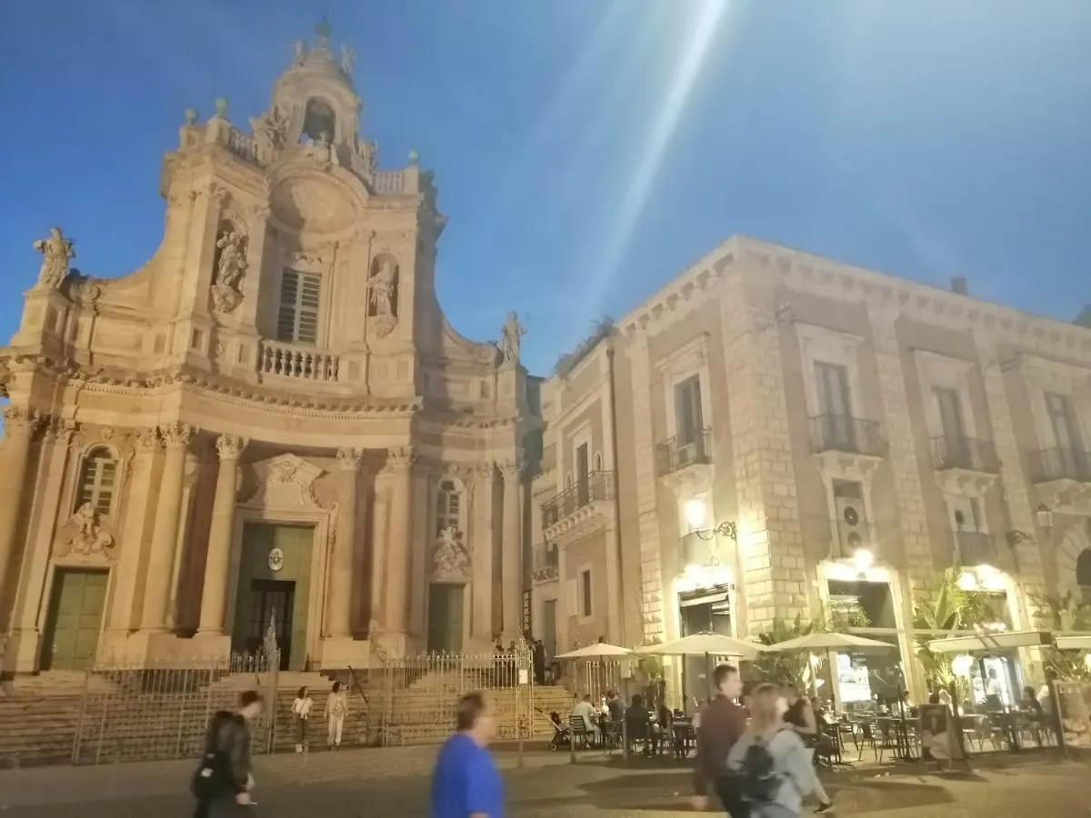 Appartamento Catania Centro 0*,